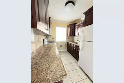 7336 Carlyle Ave #2, Miami Beach, FL 33141 - Photo 10