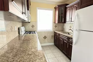 7336 Carlyle Ave, Miami Beach, FL 33141 - Photo 10