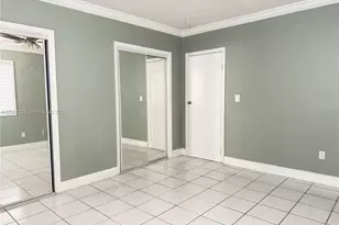 7336 Carlyle Ave, Miami Beach, FL 33141 - Photo 14
