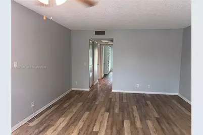 800 SW 131st Ave #301F, Pembroke Pines, FL 33027 - Photo 2