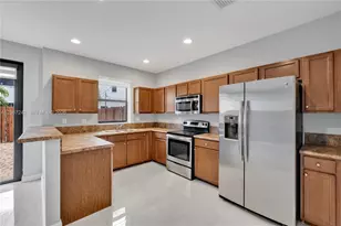 17531 SW 153rd Path, Miami, FL 33187 - Photo 10