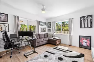 7940 Hawthorne Ave, Miami Beach, FL 33141 - Photo 22