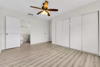 7878 W 29th Ln #202-20, Hialeah, FL 33018 - Photo 14