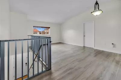 7878 W 29th Ln #202-20, Hialeah, FL 33018 - Photo 26