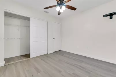 7878 W 29th Ln #202-20, Hialeah, FL 33018 - Photo 16
