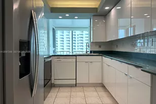 2655 Collins Ave, Miami Beach, FL 33140 - Photo 6