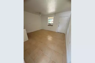 8450 NE Miami Ct #6, Miami, FL 33138 - Photo 6