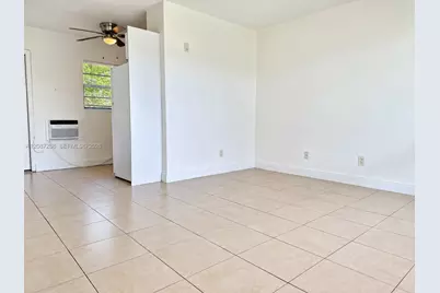 2206 Fillmore St #8, Hollywood, FL 33020 - Photo 4