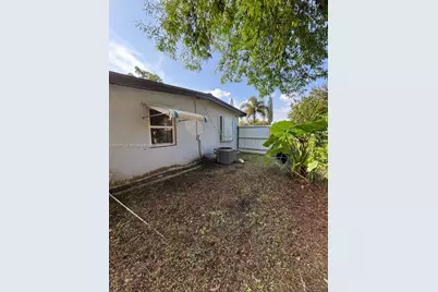 6100 Monroe St, Hollywood, FL 33023 - Photo 2