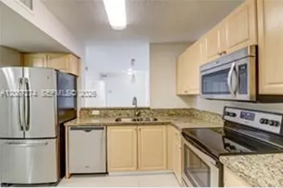 609 E Sheridan St #201, Dania Beach, FL 33004 - Photo 4