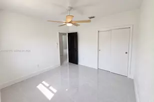 940 NW 67th St, Miami, FL 33150 - Photo 10