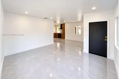 940 NW 67th St, Miami, FL 33150 - Photo 4