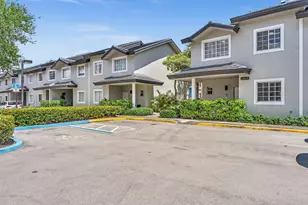 11810 NE 19th Dr, North Miami, FL 33181 - Photo 1