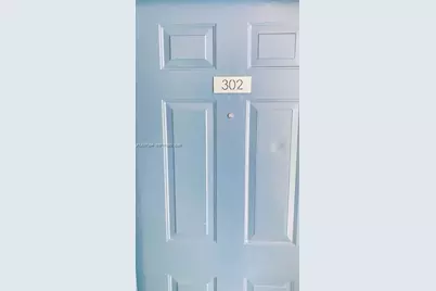 16851 NE 18th Ave #302, North Miami Beach, FL 33162 - Photo 2