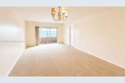 12900 SW 13th St #413E, Pembroke Pines, FL 33027 - Photo 8