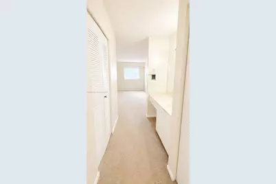 12900 SW 13th St #413E, Pembroke Pines, FL 33027 - Photo 10