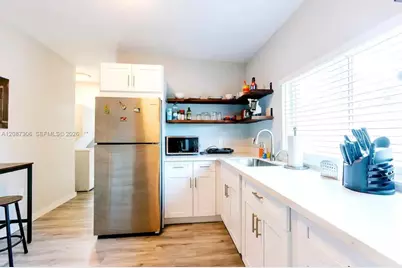 1647 NW 29th Ave #3, Miami, FL 33125 - Photo 2