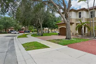 14127 SW 51st Ln, Miramar, FL 33027 - Photo 2