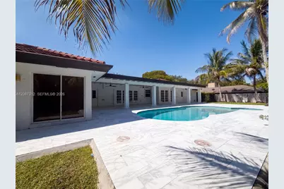 7745 SW 183rd Ter, Palmetto Bay, FL 33157 - Photo 4
