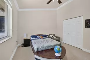 8210 Phoenician Ct, Davie, FL 33328 - Photo 46