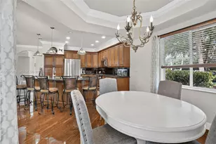 8210 Phoenician Ct, Davie, FL 33328 - Photo 20
