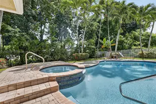 8210 Phoenician Ct, Davie, FL 33328 - Photo 74