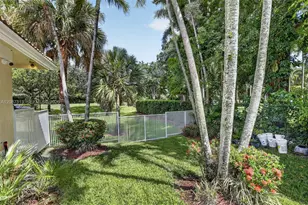 8210 Phoenician Ct, Davie, FL 33328 - Photo 72