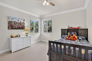 8210 Phoenician Ct, Davie, FL 33328 - Photo 42