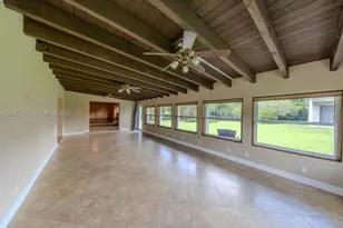 4391 SW 77th Ave, Davie, FL 33328 - Photo 8