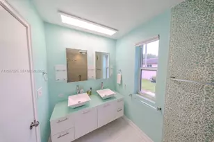 4391 SW 77th Ave, Davie, FL 33328 - Photo 18
