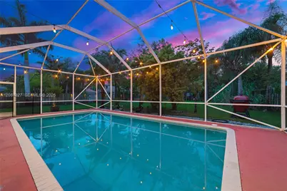 16759 NW 15th St, Pembroke Pines, FL 33028 - Photo 2