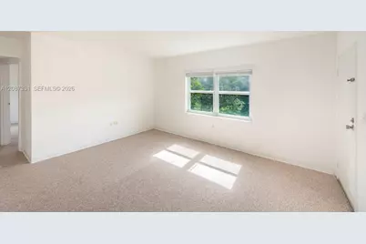 5471 SW 78th St #16D, Miami, FL 33143 - Photo 2