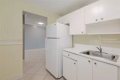 1725 W 60th St #F126, Hialeah, FL 33012 - Photo 16