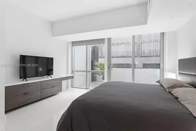 851 NE 1st Ave #300, Miami, FL 33132 - Photo 4