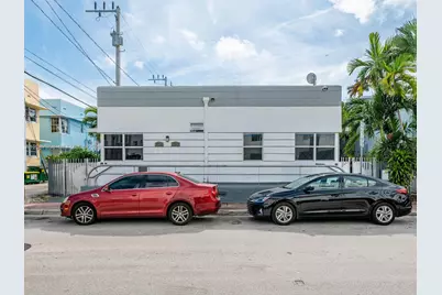 726 8th St, Miami Beach, FL 33139 - Photo 1