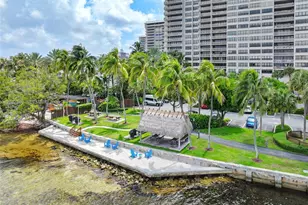 2 Grove Isle Dr, Miami, FL 33133 - Photo 40