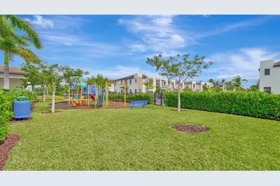 20725 NE 2nd Ct, Miami, FL 33179 - Photo 58