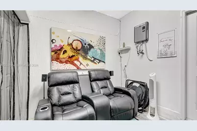 20725 NE 2nd Ct, Miami, FL 33179 - Photo 26