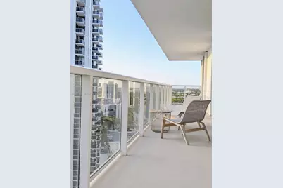 3701 N Country Club Dr #1807, Aventura, FL 33180 - Photo 10