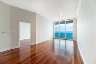 725 NE 22nd St, Miami, FL 33137 - Photo 10