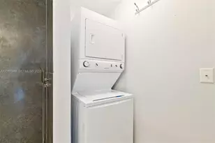 725 NE 22nd St, Miami, FL 33137 - Photo 20