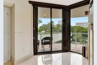 4000 Island Blvd #402, Aventura, FL 33160 - Photo 54