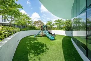 700 NE 24th St, Miami, FL 33137 - Photo 40