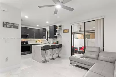 9358 W 33rd Way, Hialeah, FL 33018 - Photo 10
