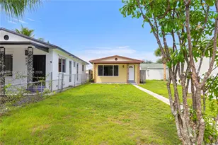 619 N D St, Lake Worth, FL 33460 - Photo 2