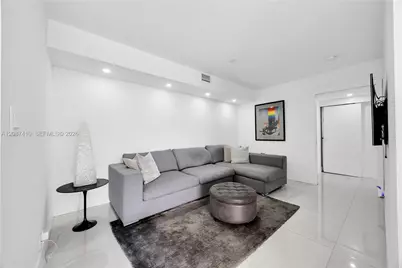 2000 Towerside Ter #1206, Miami, FL 33138 - Photo 24