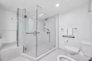 2000 Towerside Terrace, Miami, FL 33138 - Photo 30