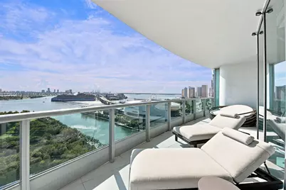 900 Biscayne Blvd #2406, Miami, FL 33132 - Photo 4
