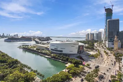 900 Biscayne Blvd #2406, Miami, FL 33132 - Photo 6