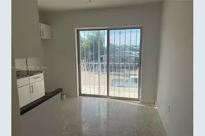 767 SW 9th St #201, Miami, FL 33130 - Photo 8